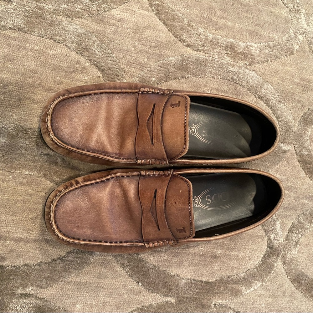 Tod’s City Gommino Leather Penny Loafers